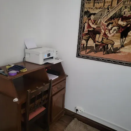 Appartement Number 17 *