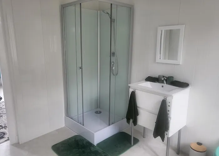 Lejlighed Number 17 *